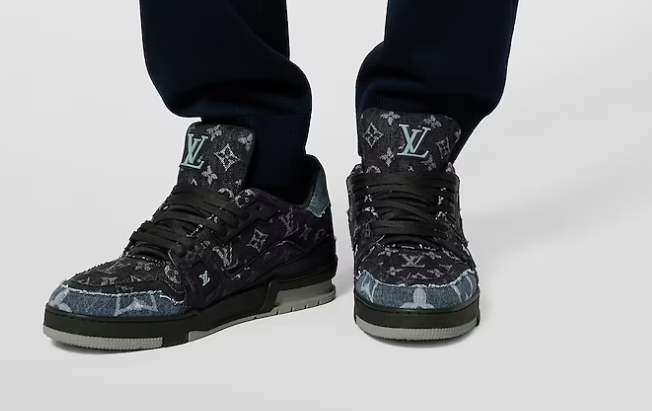 Zapatilla deportiva LV