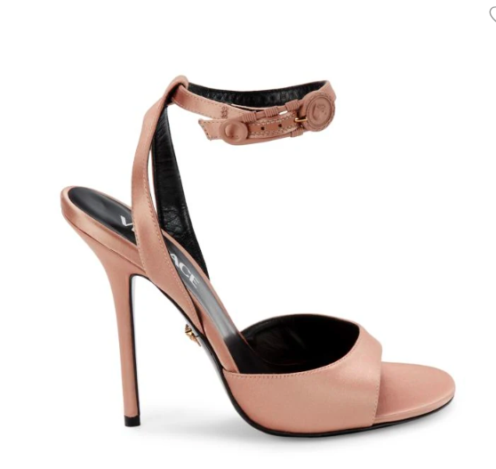 Sandalias stilettos de piel con Medusa