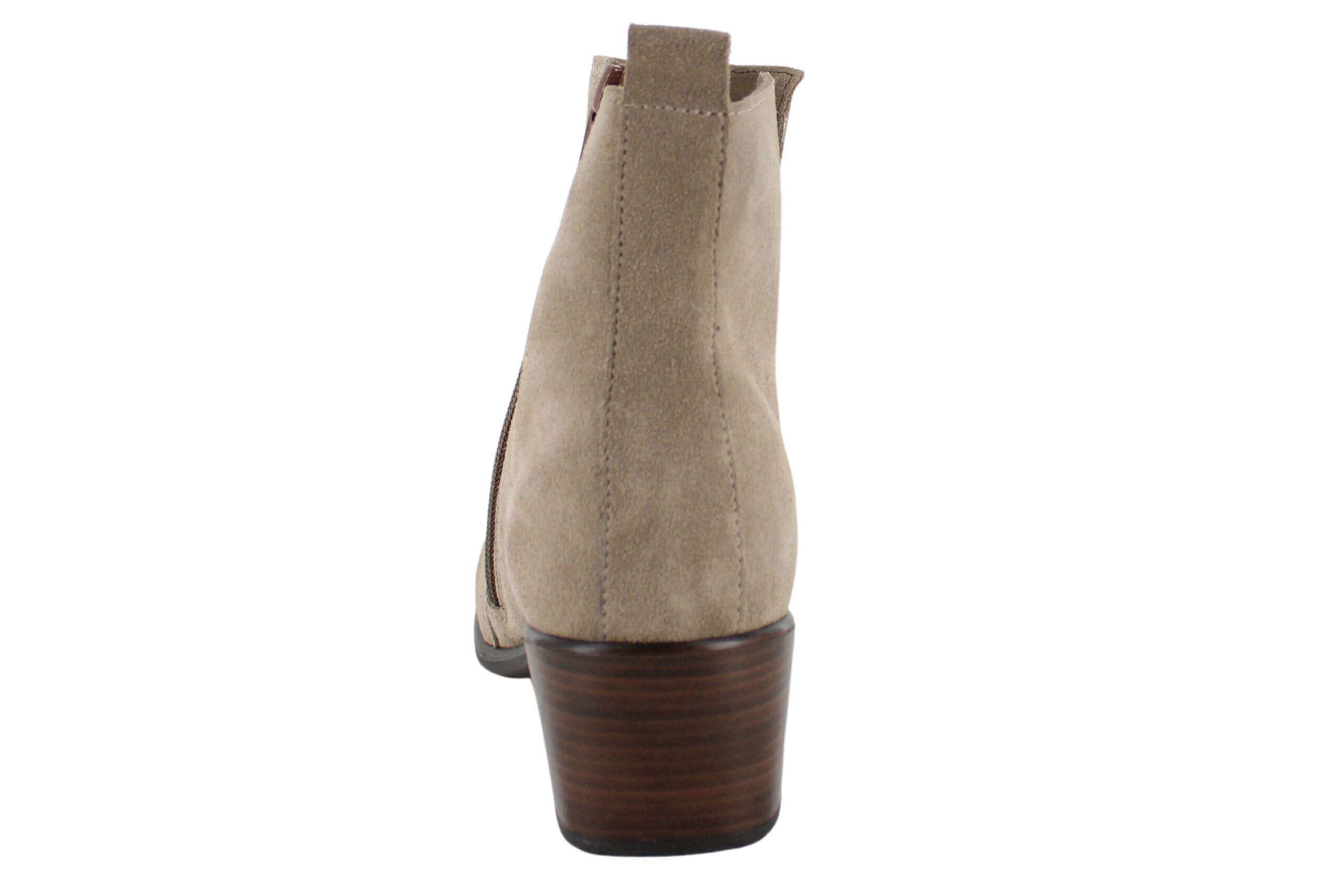 NAOT Footwear Bota de tobillo ética para mujer ante almendra - 5 M US