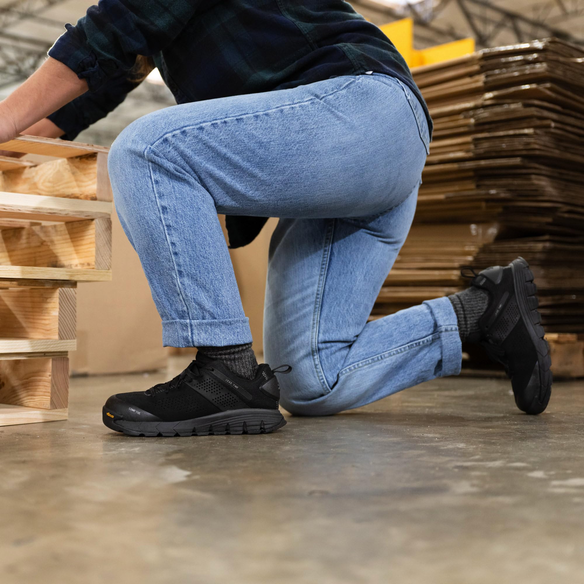 Danner Lead Time Zapatos de trabajo NMT con punta compuesta de 3" para mujer, Negro -