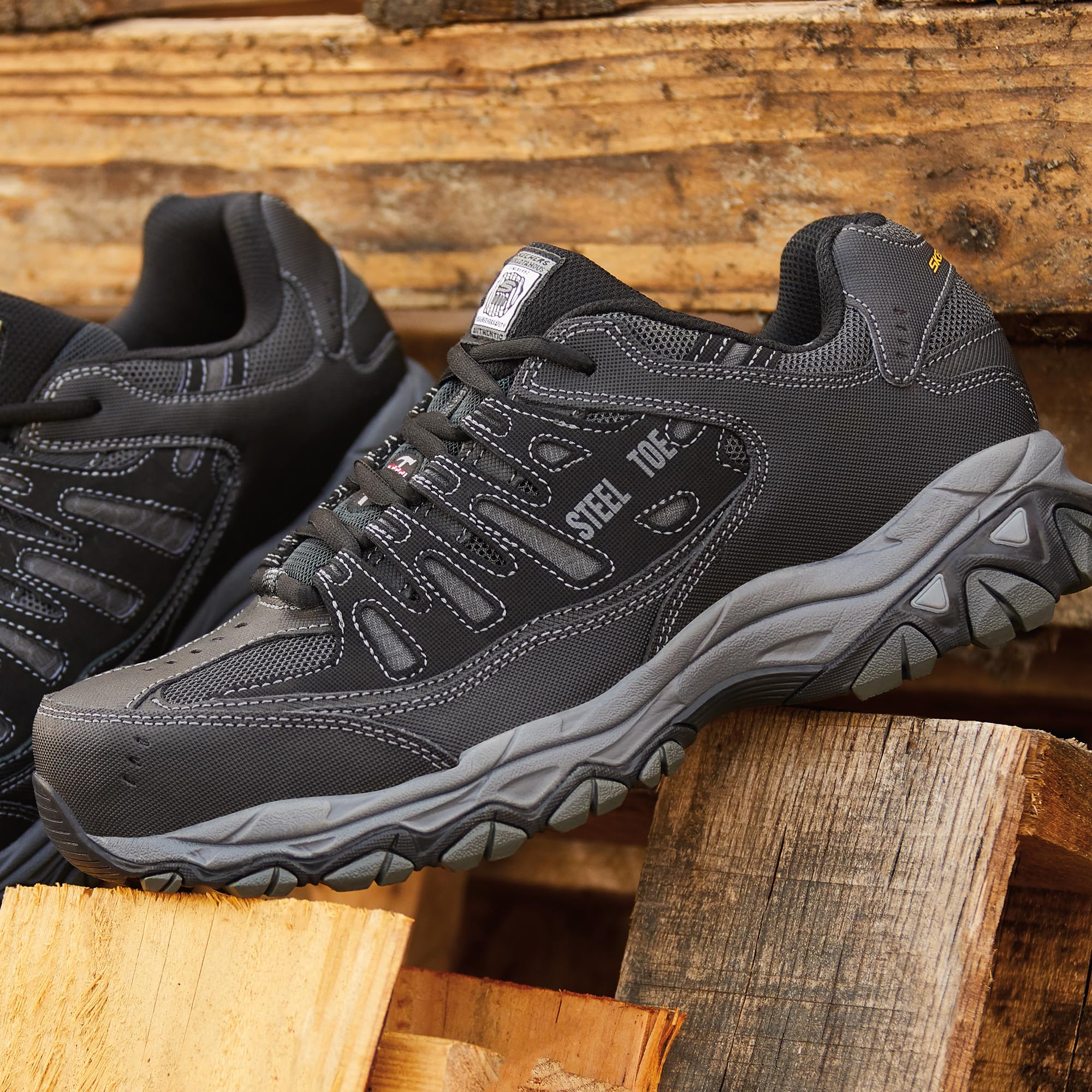 Skechers Zapato de construcción Cankton con punta de acero para hombre, con clasifica