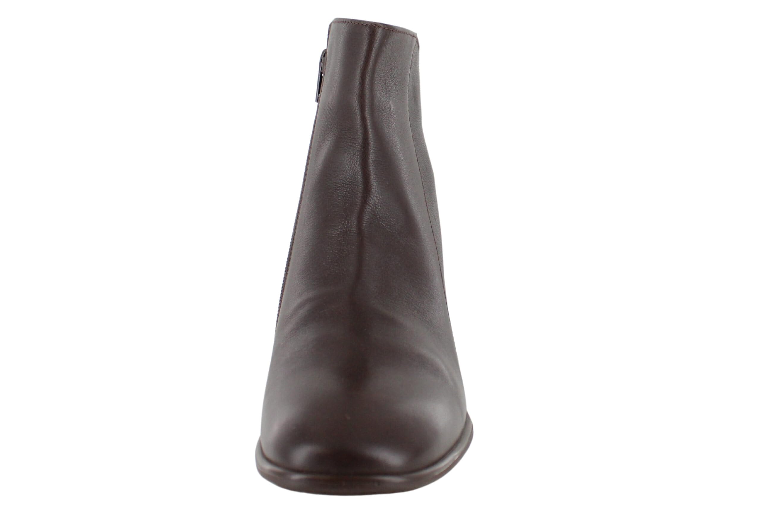 NAOT Footwear Botas tobilleras Goodie para mujer, cuero marrón resistente al agua, 6 