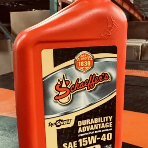 Schaeffer Manufacturing Co. 0700CK4-012S Ventaja de durabilidad SynShield 15W-40 D
