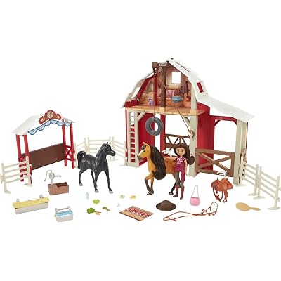 Mattel Spirit Untamed Barn Toy Playset con Lucky Doll, Spirit Color-Change Hors